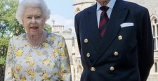Принцу Филиппу исполняется 99 лет! Редкое фото с королевой Елизаветой II