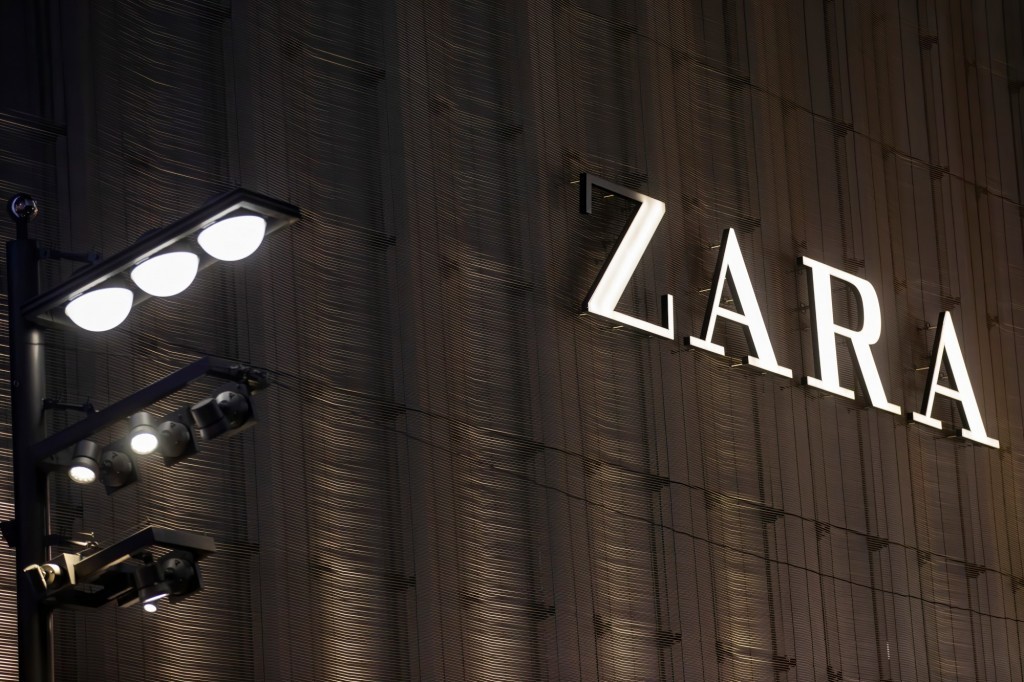 Влияние коронавируса: Zara закрывает 1200 магазинов по всему миру