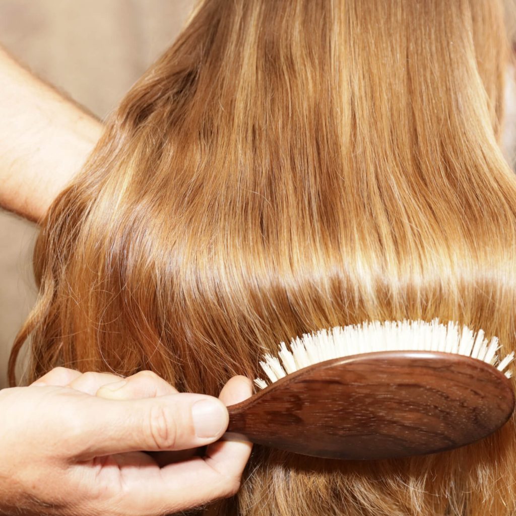 5 аксессуаров для волос, в которые стоит инвестировать в этом году
