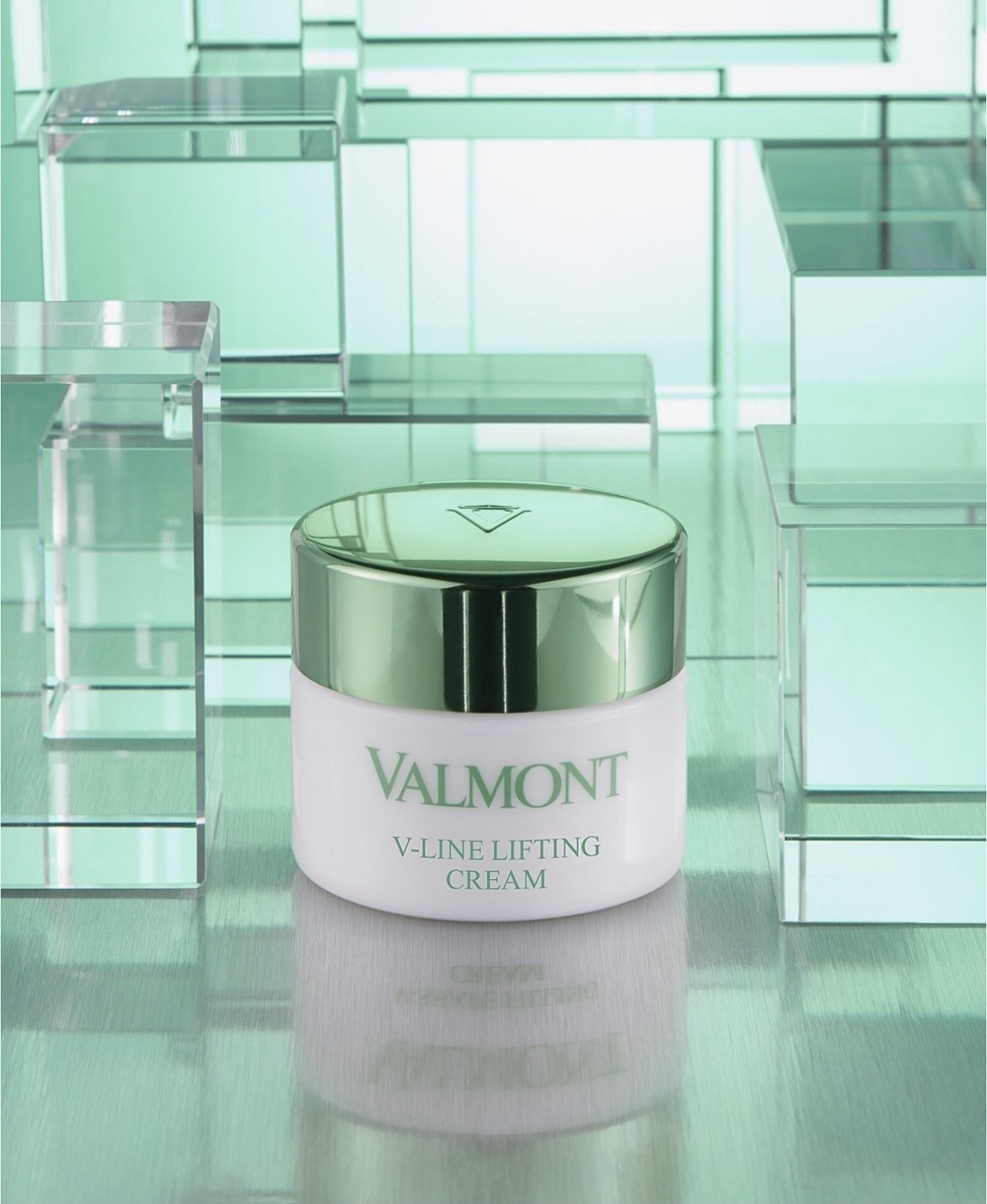 Lines lift. Valmont. Valmont Lifting. Valmont Cosmetics. Крем Valmont упаковка косметика.