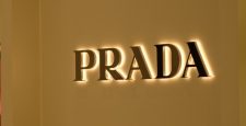 Prada открывает pop-up в Стокгольме