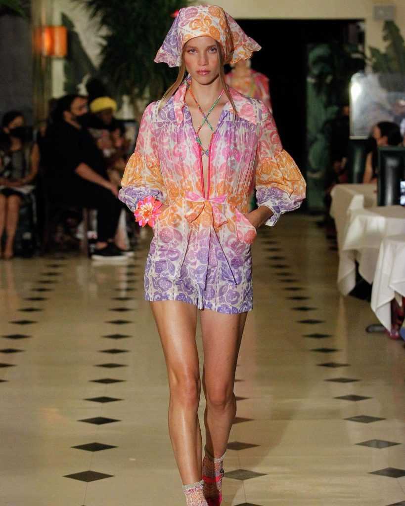 Неделя моды в Нью-Йорке: Anna Sui SS2022
