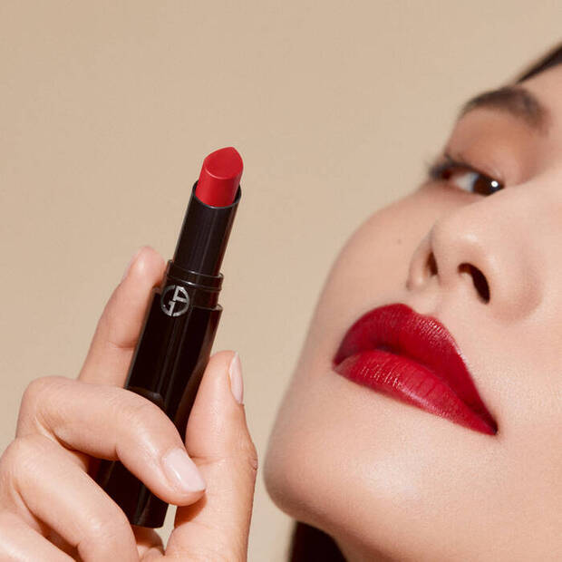 Armani Beauty представляет Lip Power – новую губную помаду насыщенных оттенков