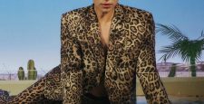 Женщина-кошка: Ирина Шейк в леопардовых образах от Pinko