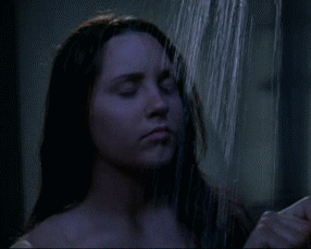 5 причин принимать холодный душ каждый день