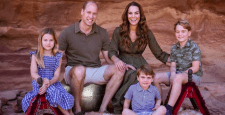 Какие три человека смотрят за детьми во время отсутствия Кейт Миддлтон и принца Уильяма?