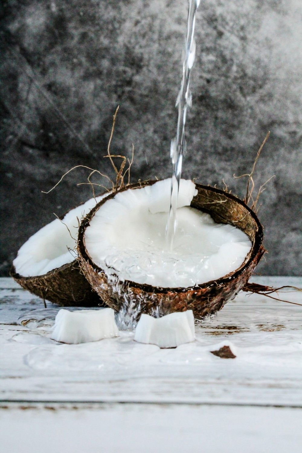 Почему вы должны регулярно пить кокосовую воду?
