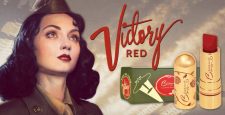 Почему во время Второй Мировой войны женщины красили губы только красной помадой?￼
