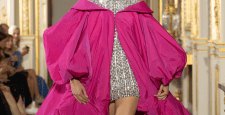 Плавные линии: Обзор мерцающей коллекции Tony Ward Haute Couture