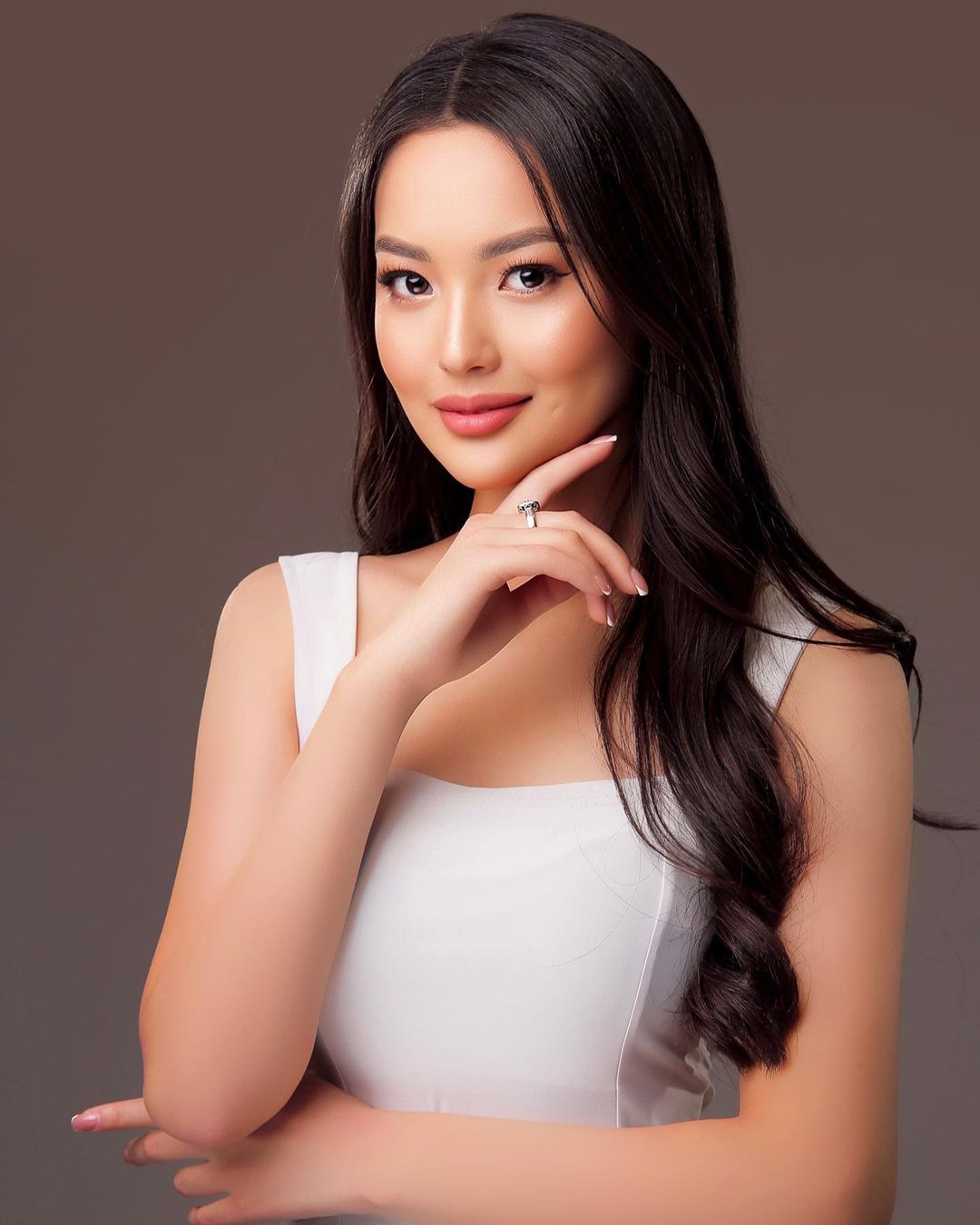 Организаторы конкурса «Мисс Вселенная» извинились перед «Мисс Кыргызстан»