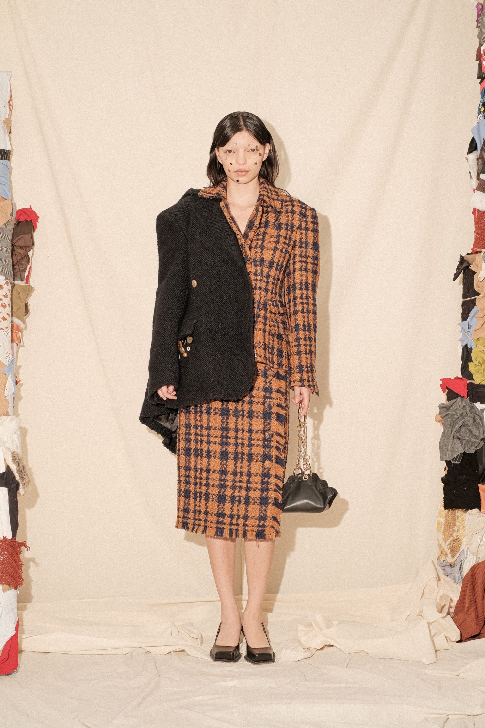 Джулия Фокс, вдохновение Японией и агендерность на Неделе моды в Нью-Йорке