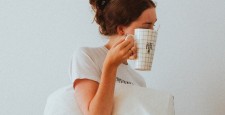 Действительно доброе утро: 2 привычки, которые помогут тебе просыпаться рано без слез и мучений