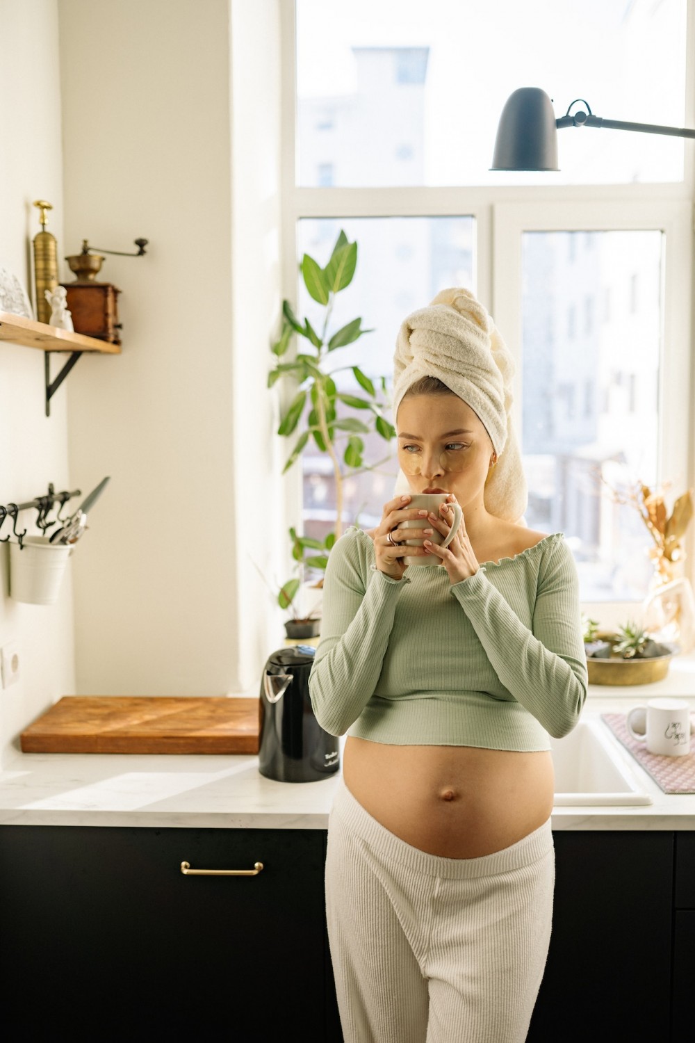 Скрытая беременность: почему девушки могут месяцами не знать о своем положении
