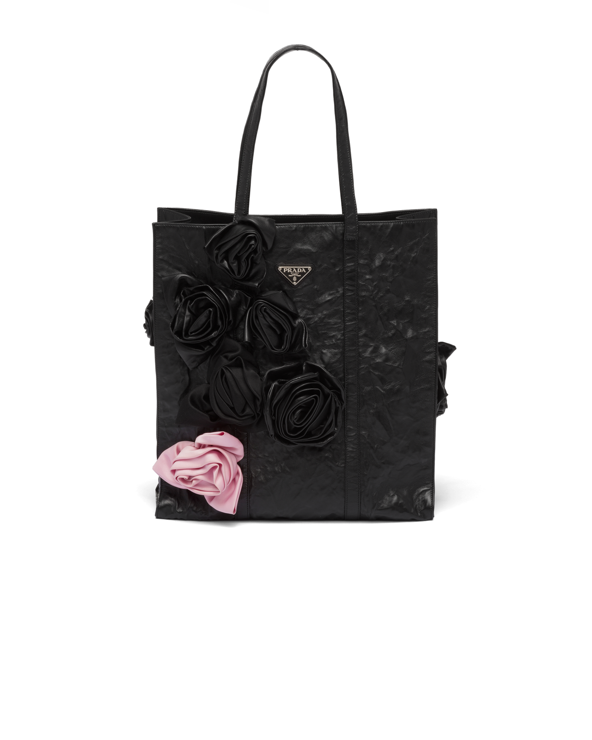 Выбор ELLE: новые сумки Prada из коллекции весна-лето 2023