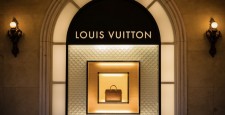 Эта звезда стала новым амбассадором Louis Vuitton