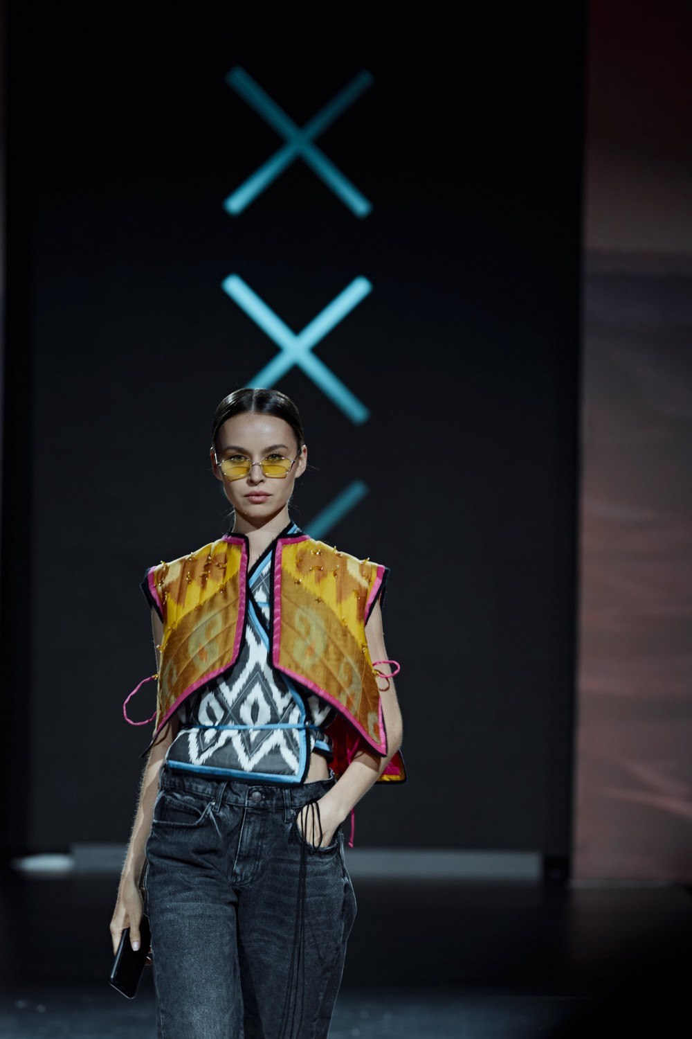Сказочные нимфы, парад невест и tribal chic: как прошел первый день показов Visa Fashion Week Tashkent