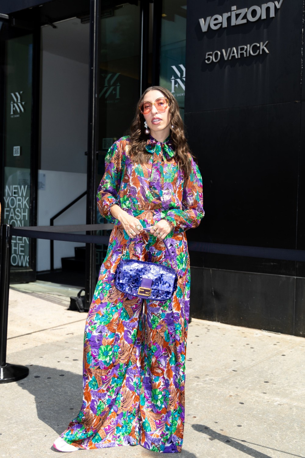 Калейдоскоп стилей в стритстайл-хронике Недели моды в Нью-Йорке