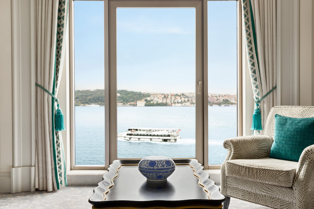 Золото Босфора: отелю Shangri-La Bosphorus, Istanbul — 10 лет!