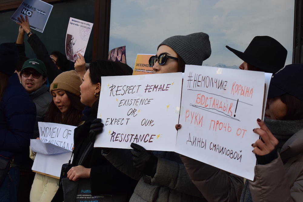 Как прошел мирный протест против насилия, организованный казахстанцами в Лондоне?