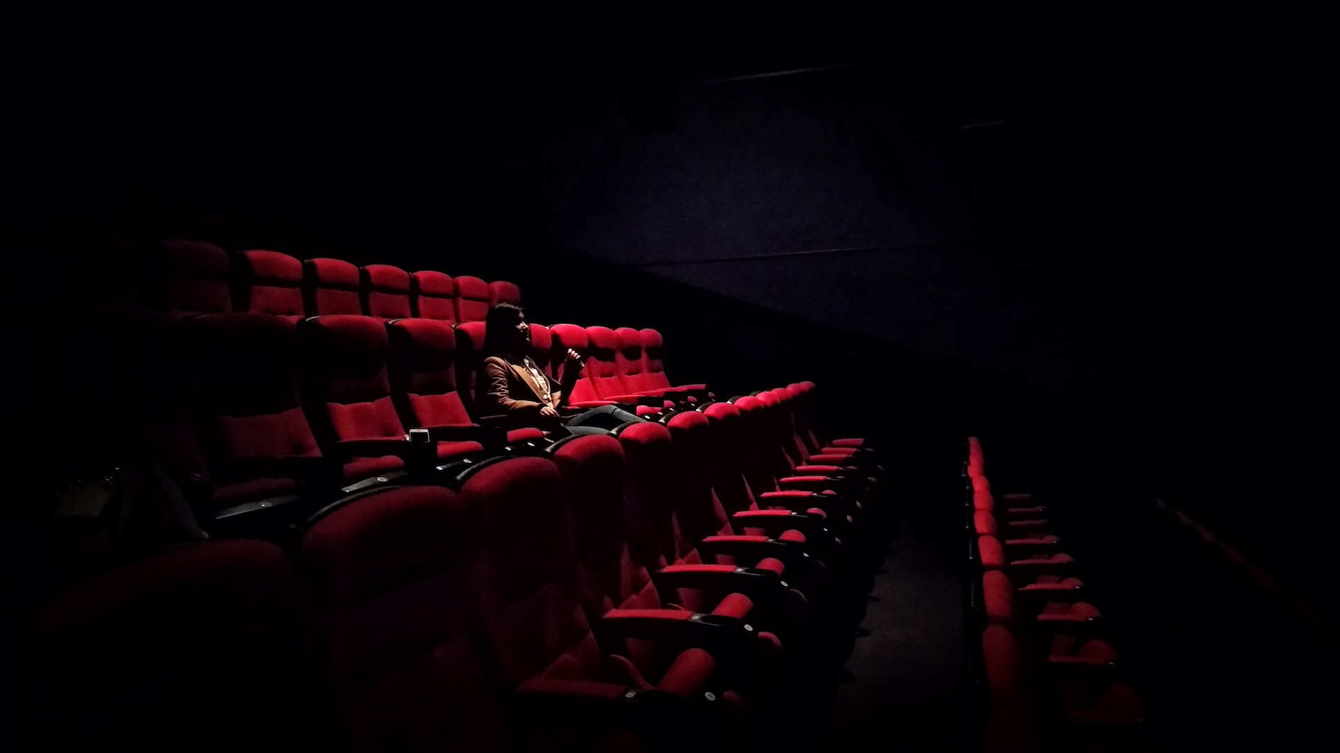 Кинопремьеры: что смотреть в кинотеатрах с 28 декабря?