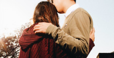 4 признака ненадежного партнера: как распознать и избежать неприятных сюрпризов в отношениях