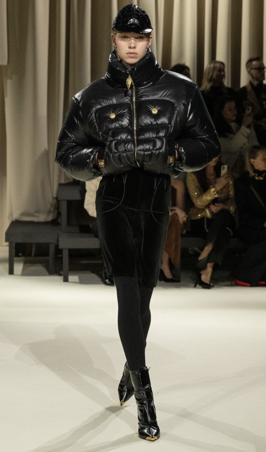 Rabanne Schiaparelli Isabel Marant Неделя моды AW 2024