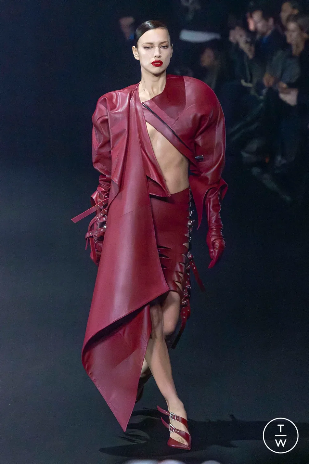 Balenciaga Valentino Mugler Неделя моды AW 2024