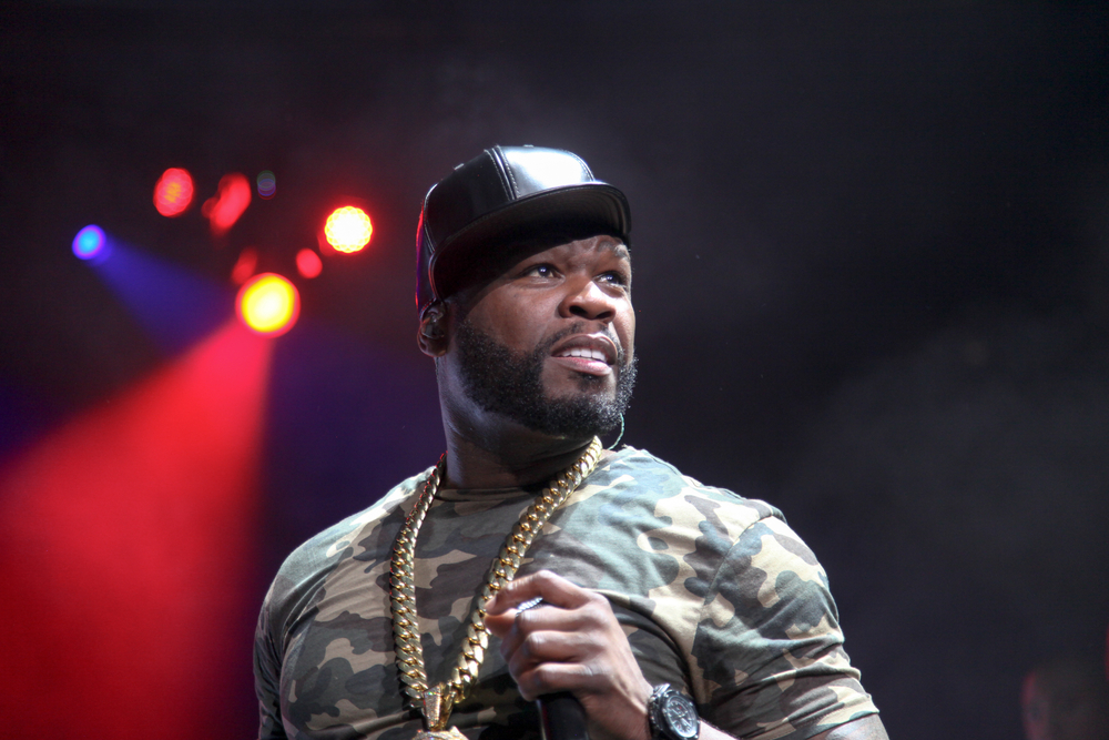 Бывшая девушка 50 Cent обвинила его в сексуализированном и физическом насилии — рэпер ей ответил